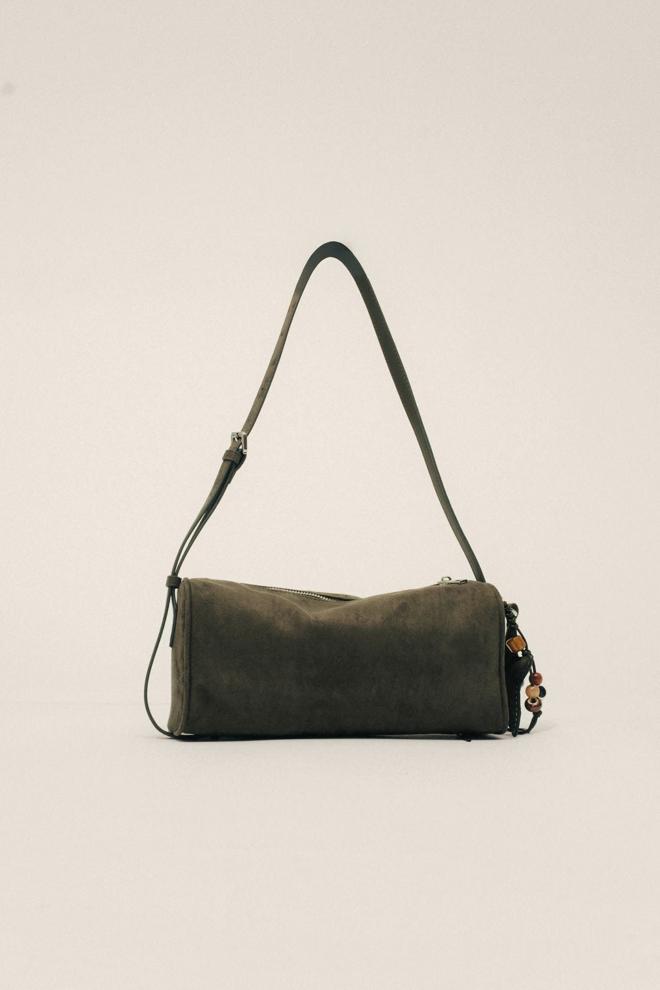 Sac bowling kaki suédé clouté | Elora