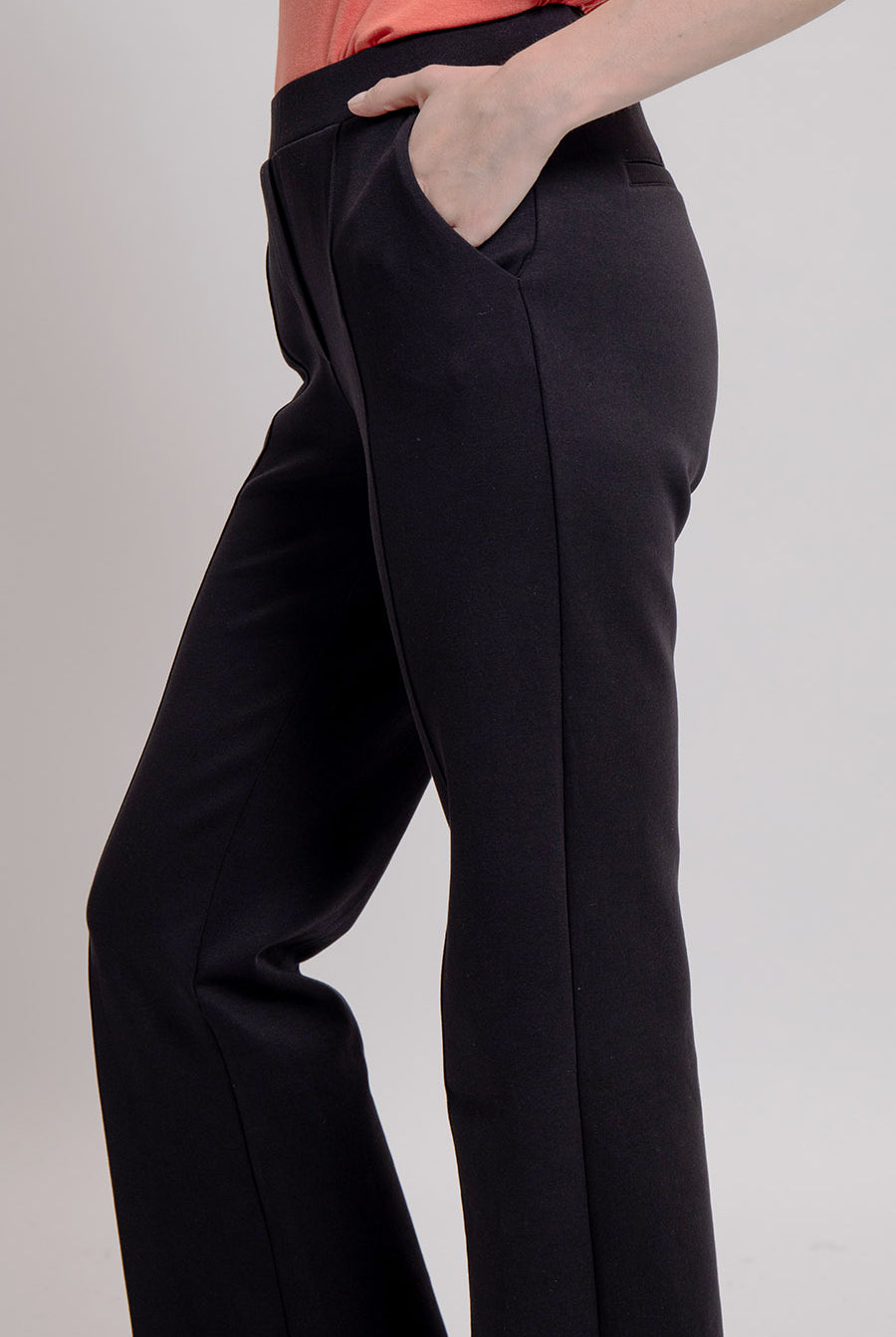 Pantalon noir coupe flare | Elora