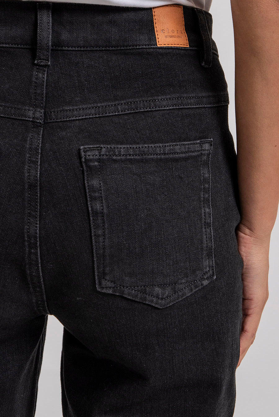 Jean bootcut cropped noir | Elora