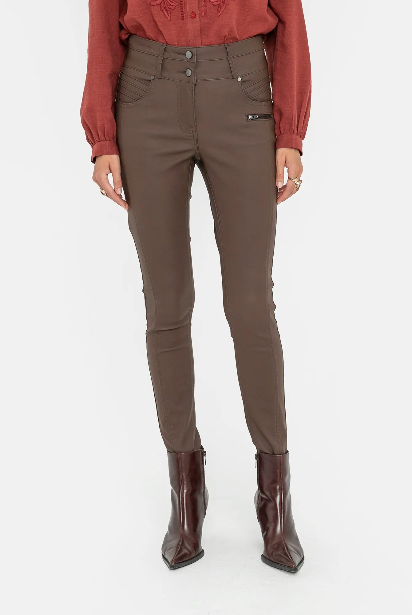 Pantalon slim enduit choco | Elora