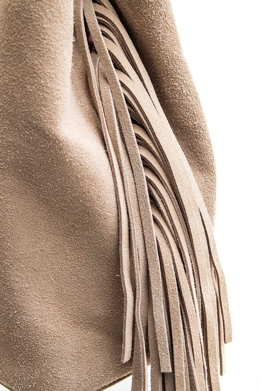 Sac frangé en daim sable | Elora