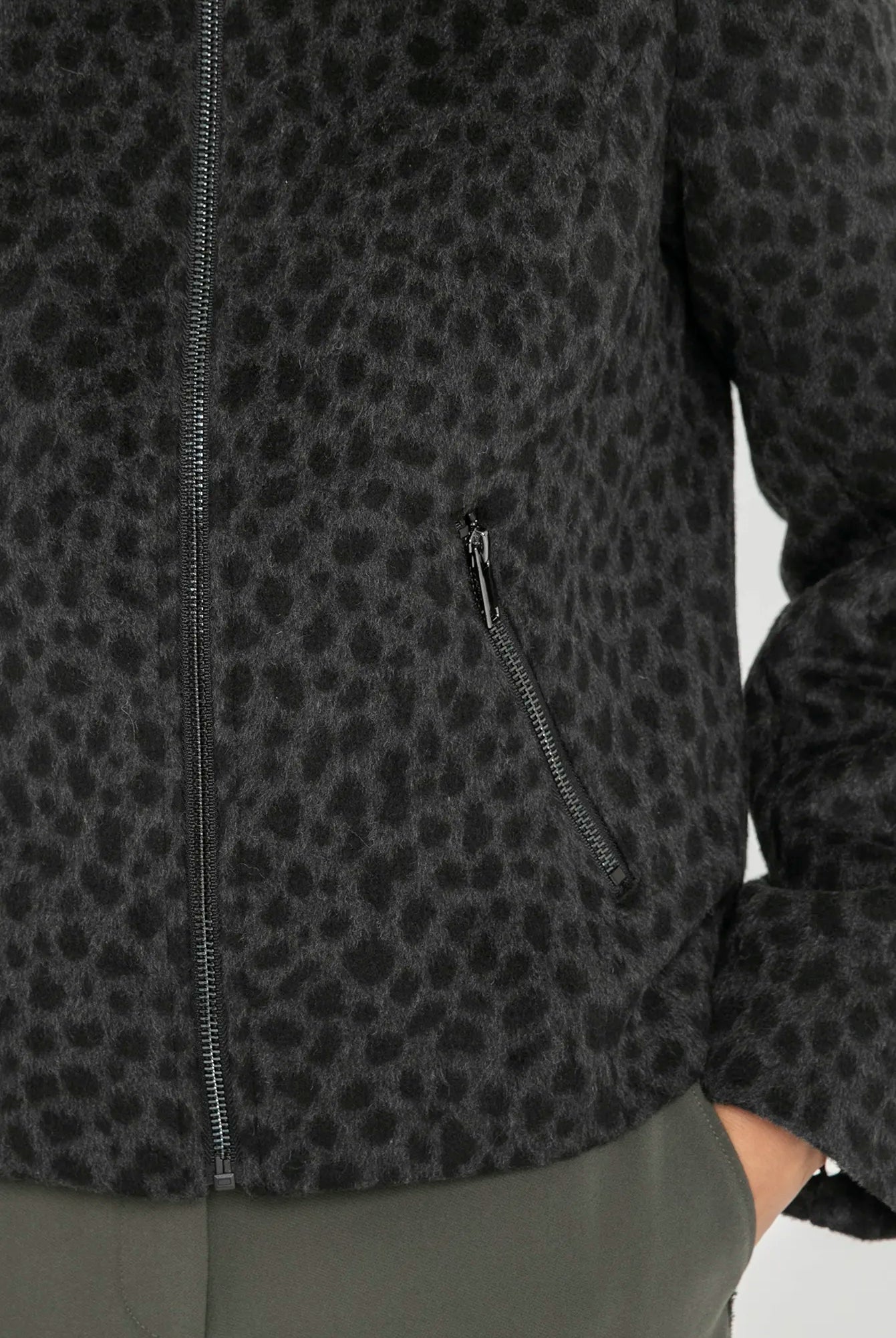 Veste inspiration couture imprimé léopard noir et gris | Elora