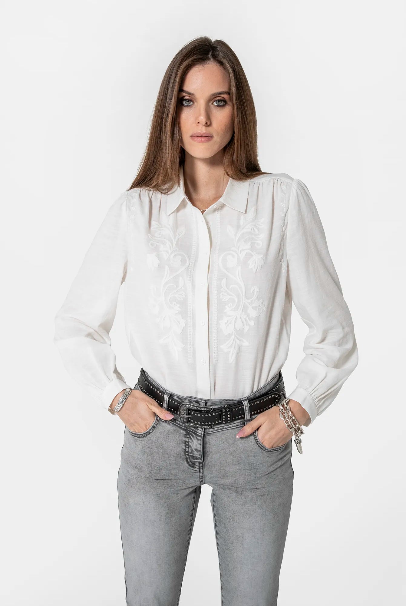 Chemise à broderie écru | Elora