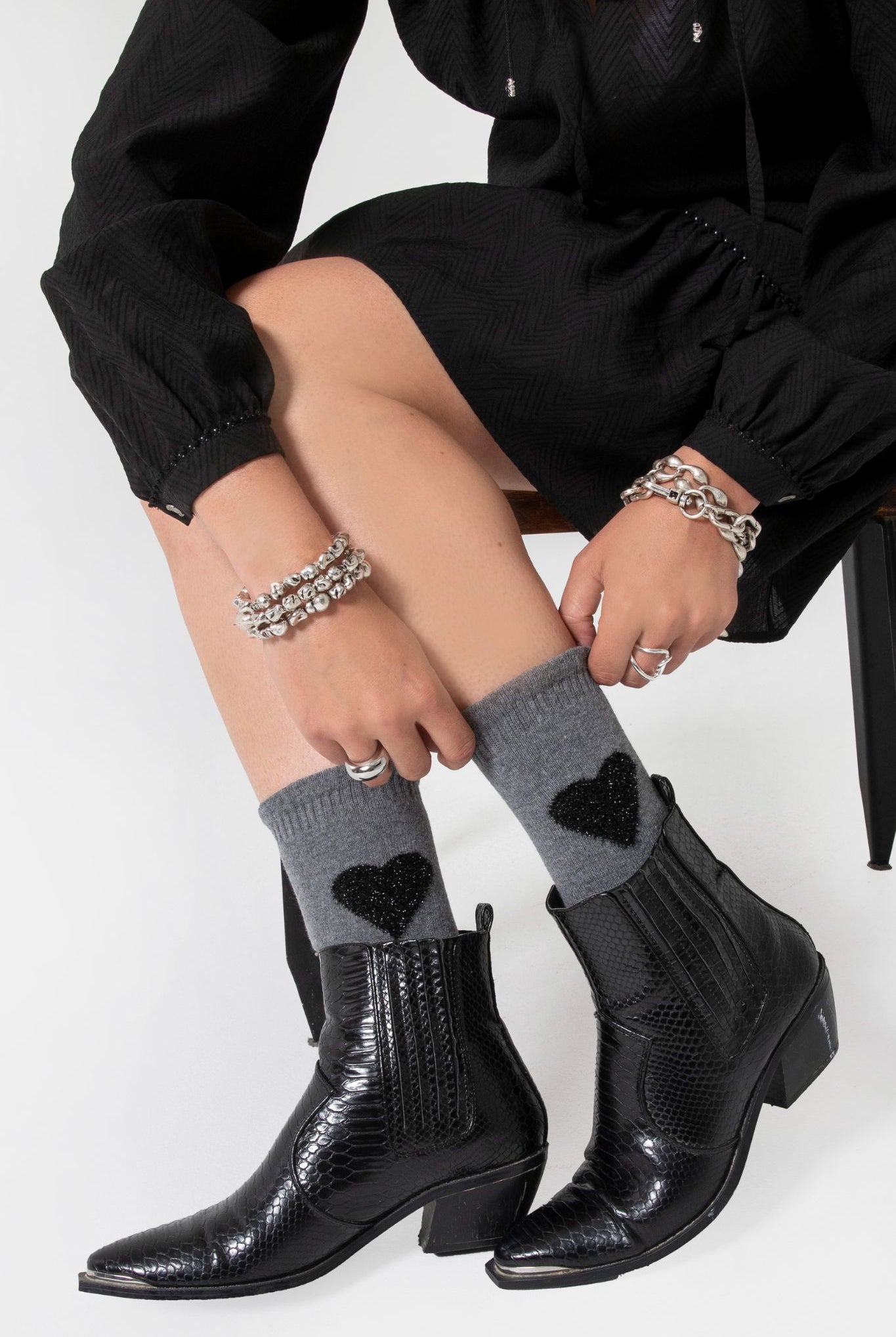 Chaussettes motif cœur gris | Elora