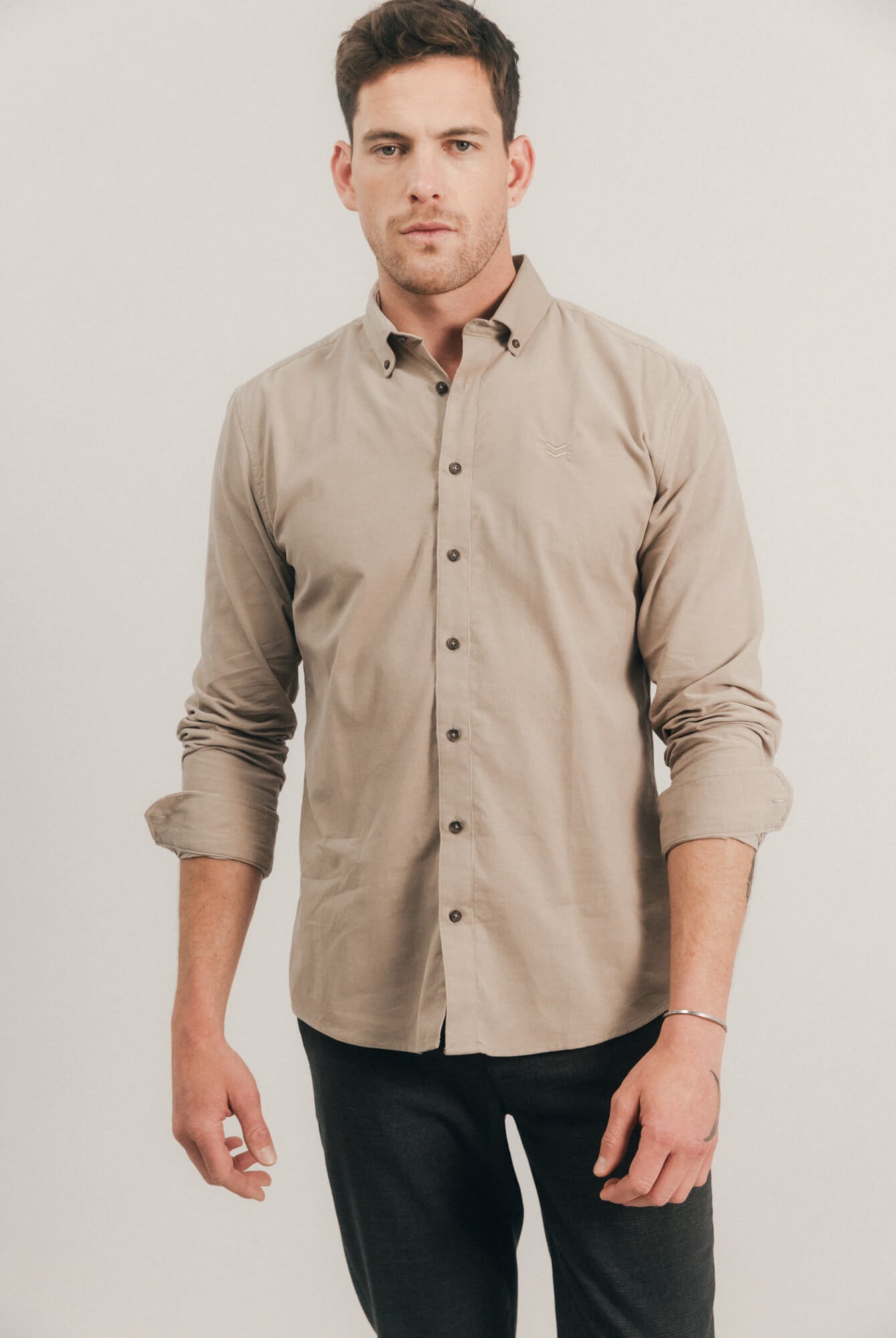 Chemise beige velours ajustée | Elora