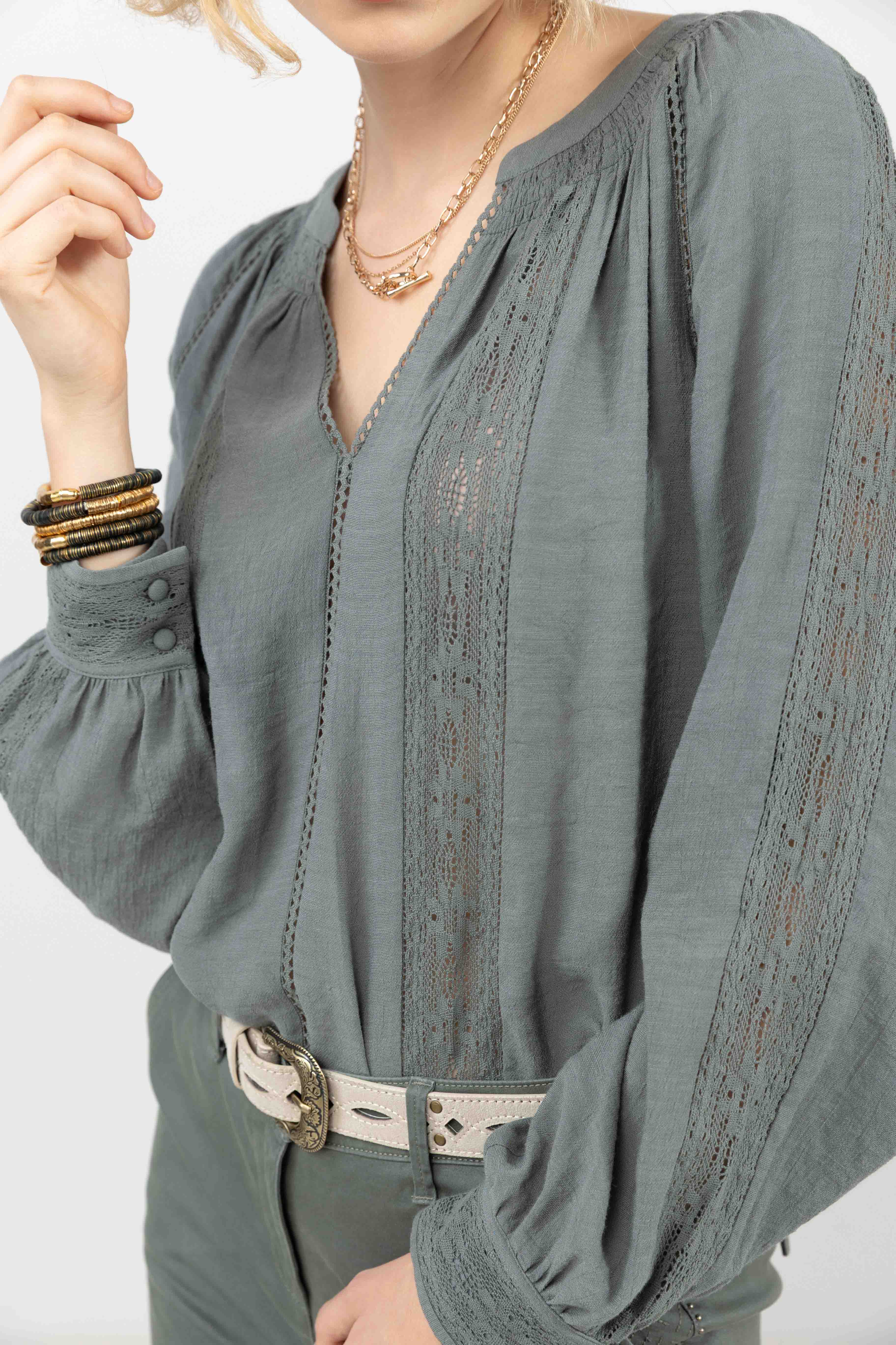 Blouse kaki bohème dentelle fluide | Elora