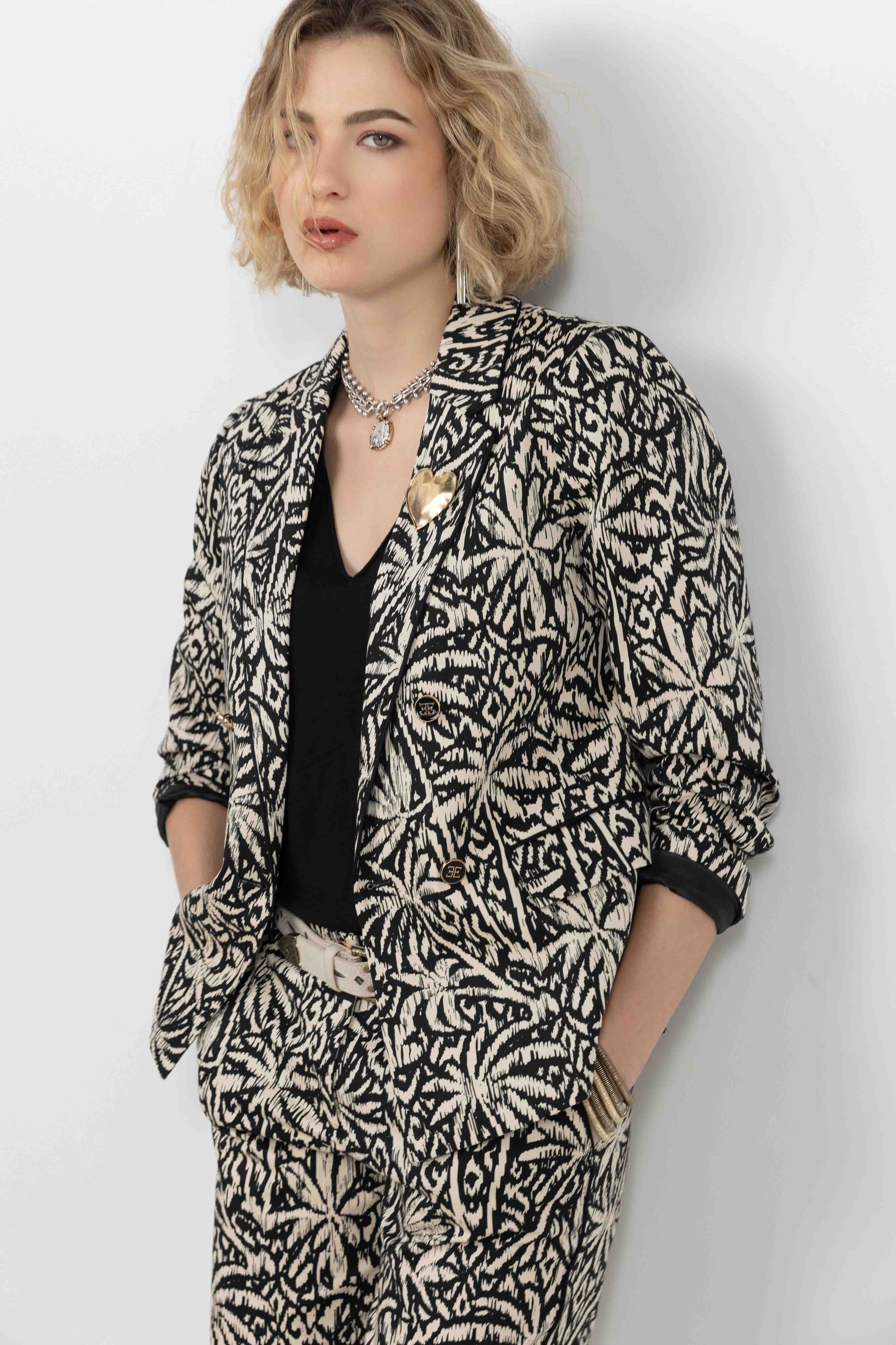 Veste imprimé écru et noir chic | Elora