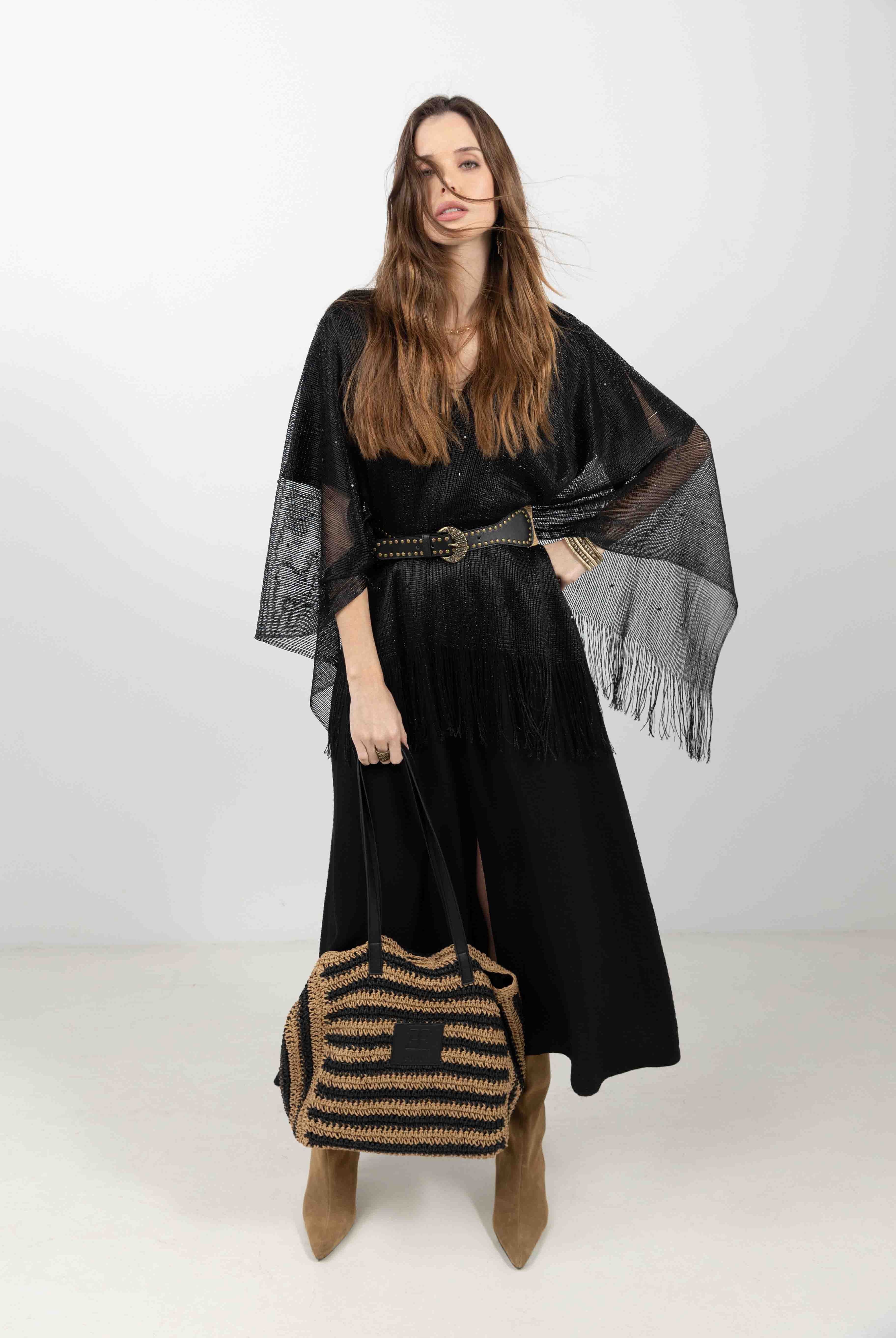 Robe longue noire élégante ceinturée | Elora