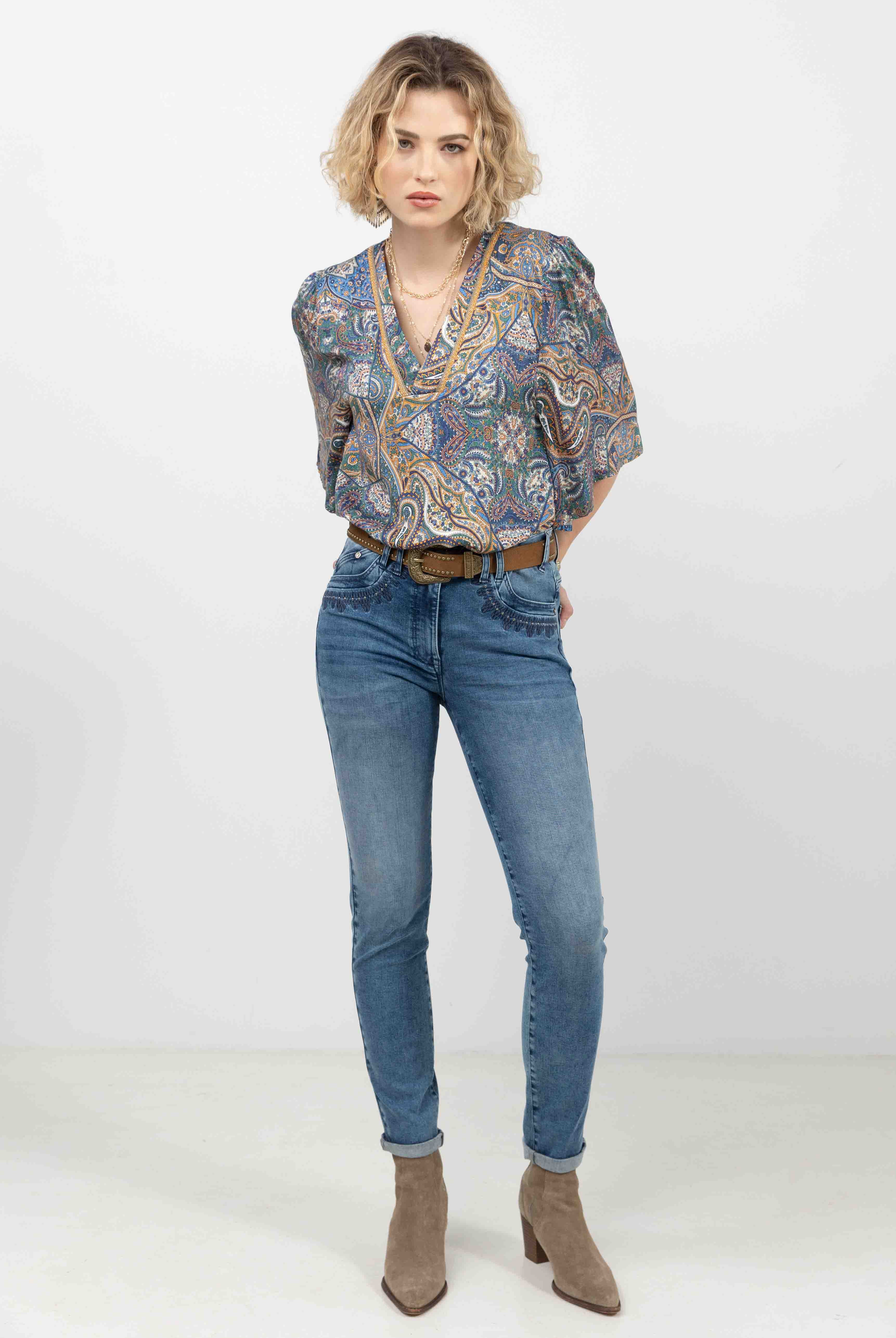 Jean bleu slim avec broderies | Elora