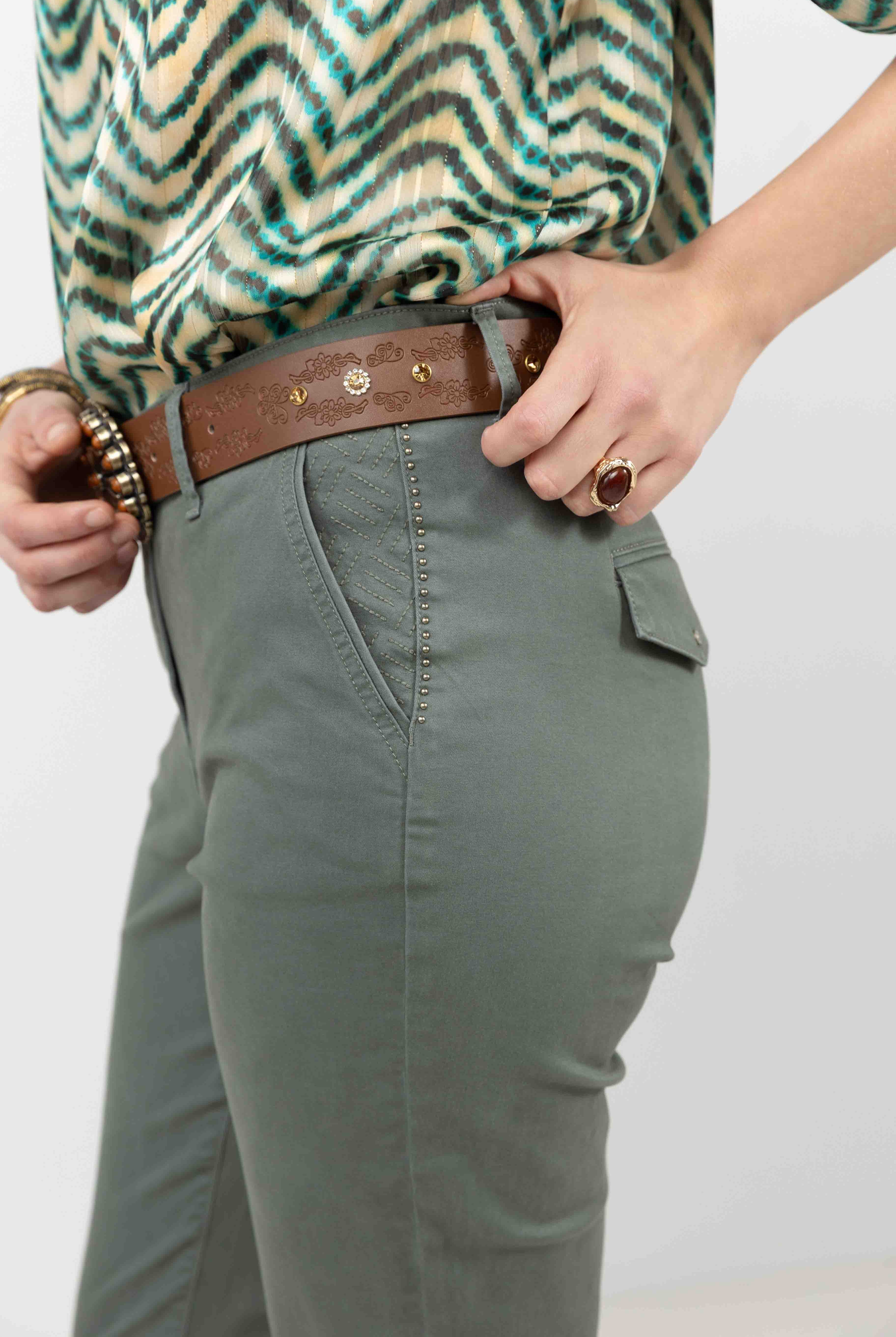 Pantalon chino kaki moderne | Elora