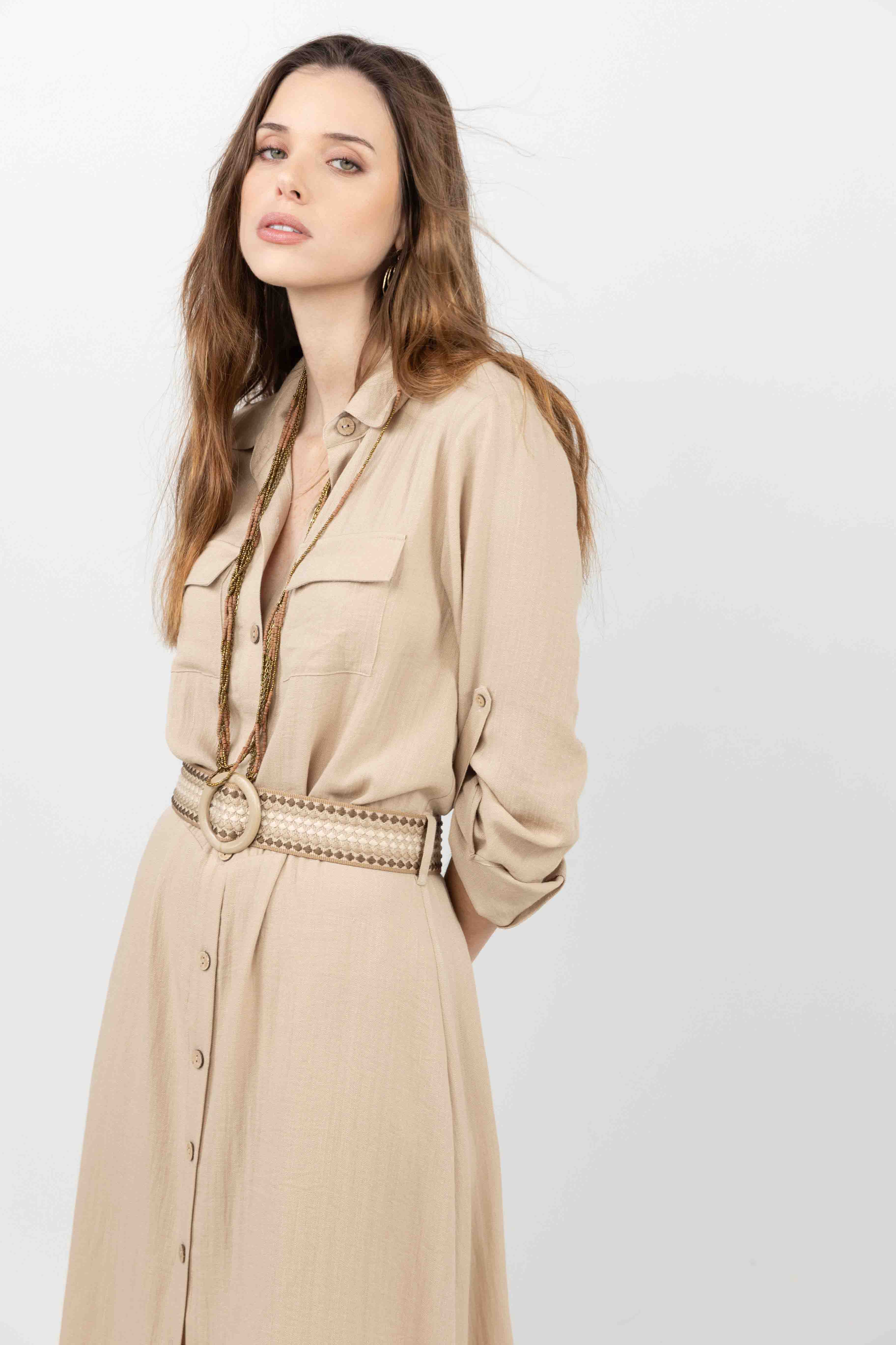 Robe chemise beige longue fluide | Elora