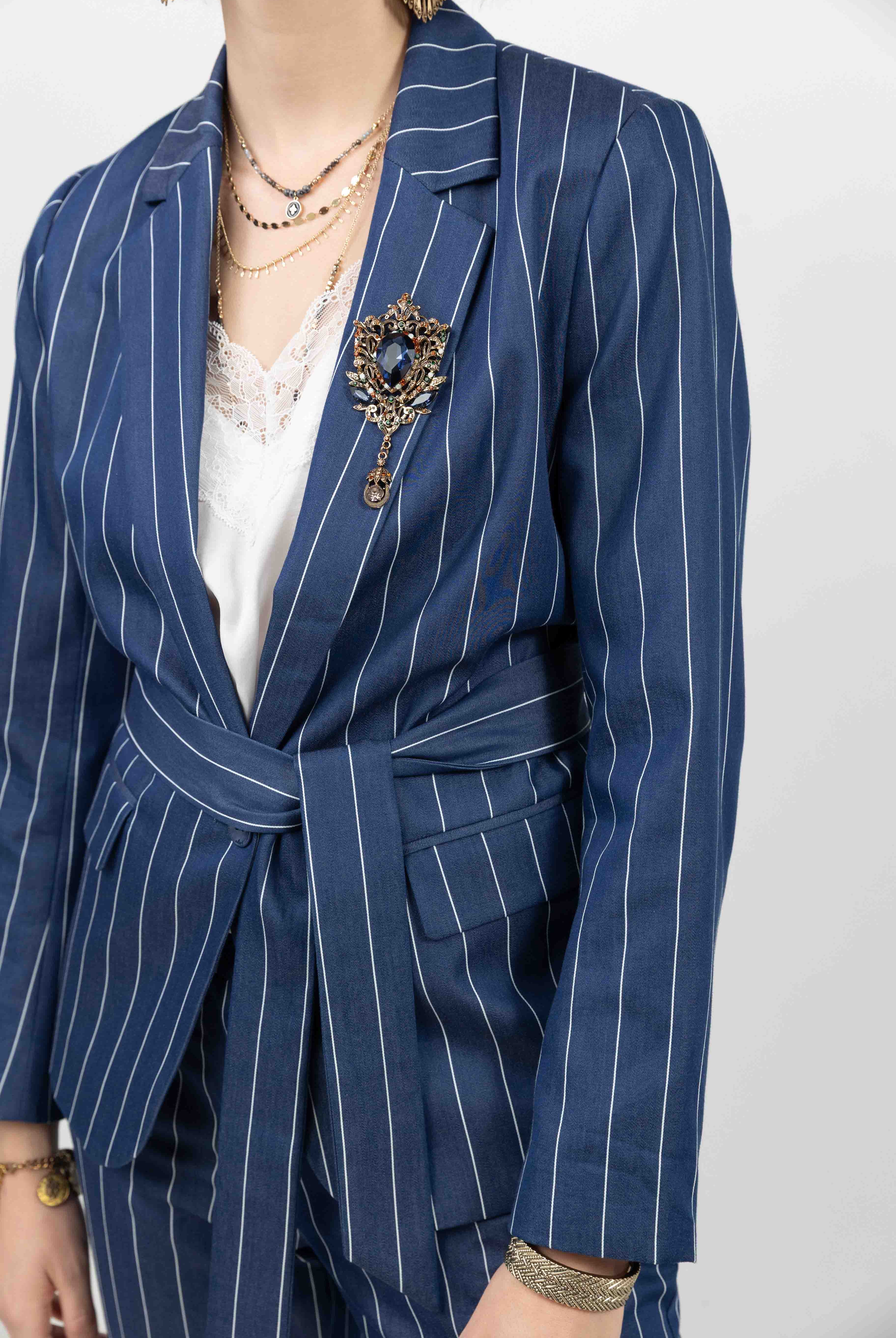 Veste rayée bleu foncé esprit tailleur | Elora