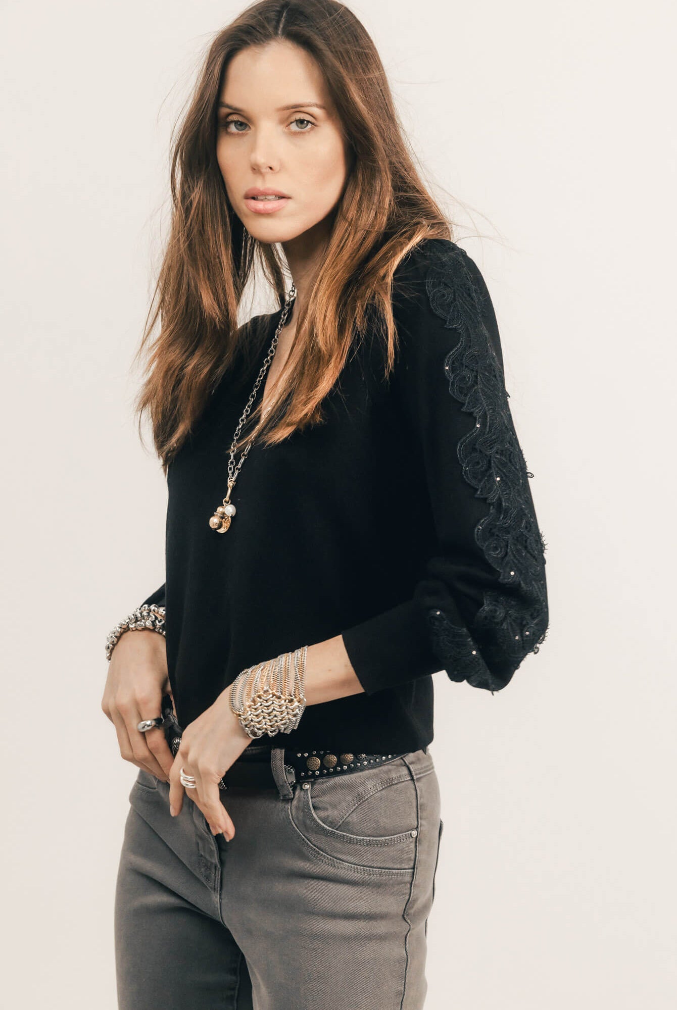 Pull noir dentelle | Elora