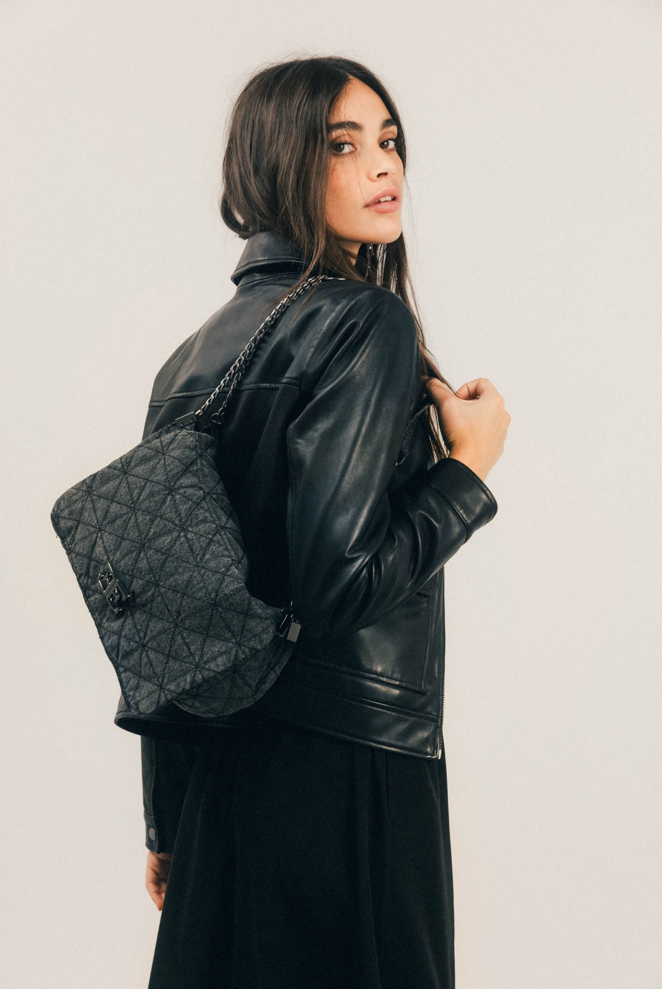 Sac denim noir matelassé rock | Elora