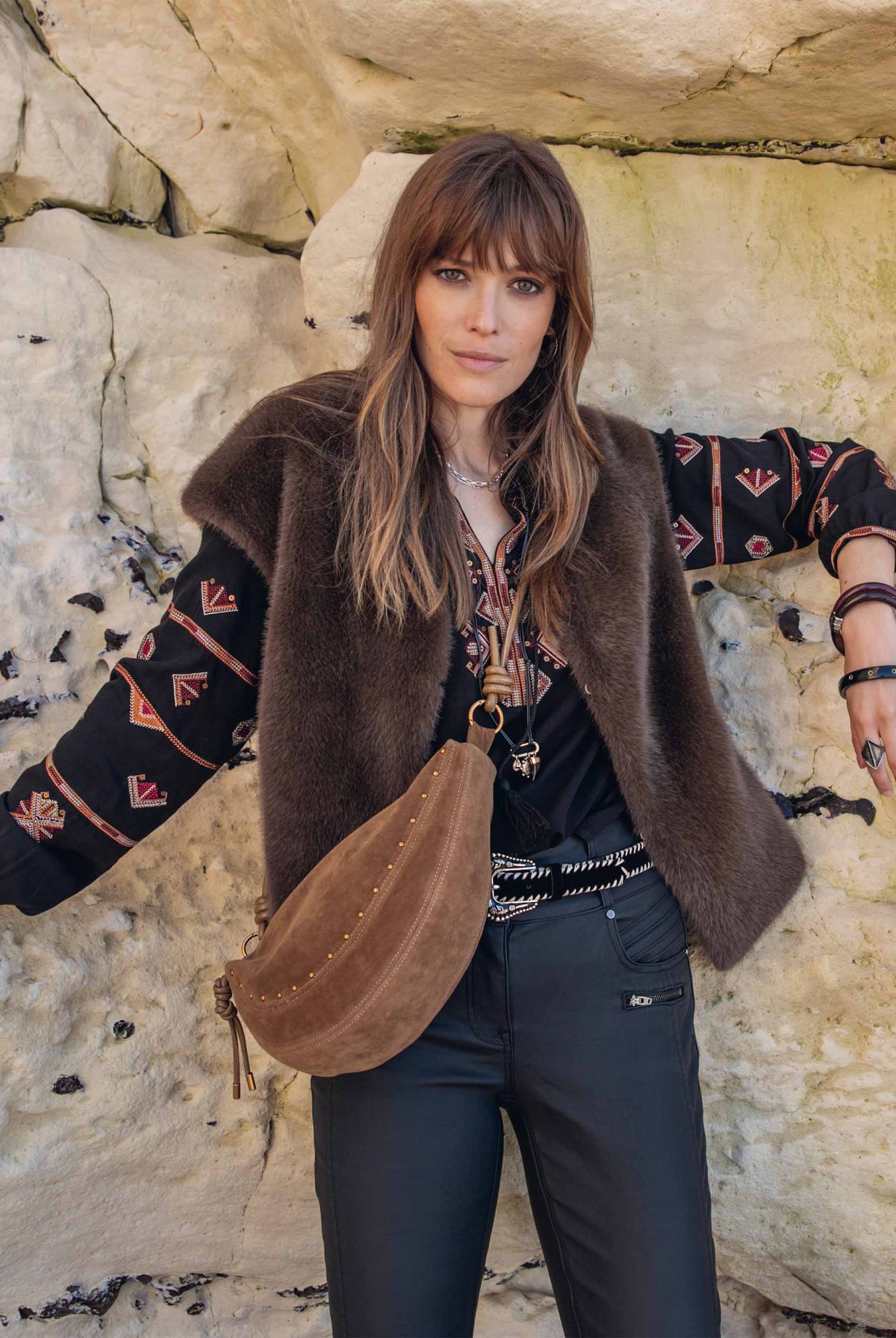 Blouse inspiration pirate noir | Elora