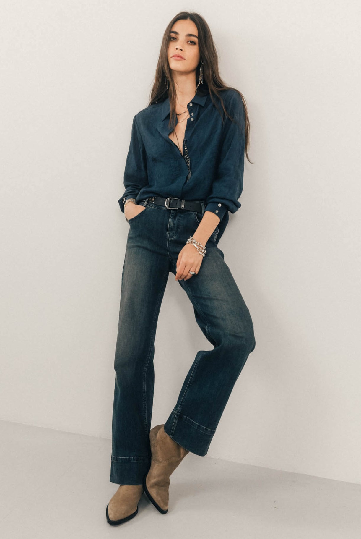 Chemise bleue jacquard satinée chic | Elora
