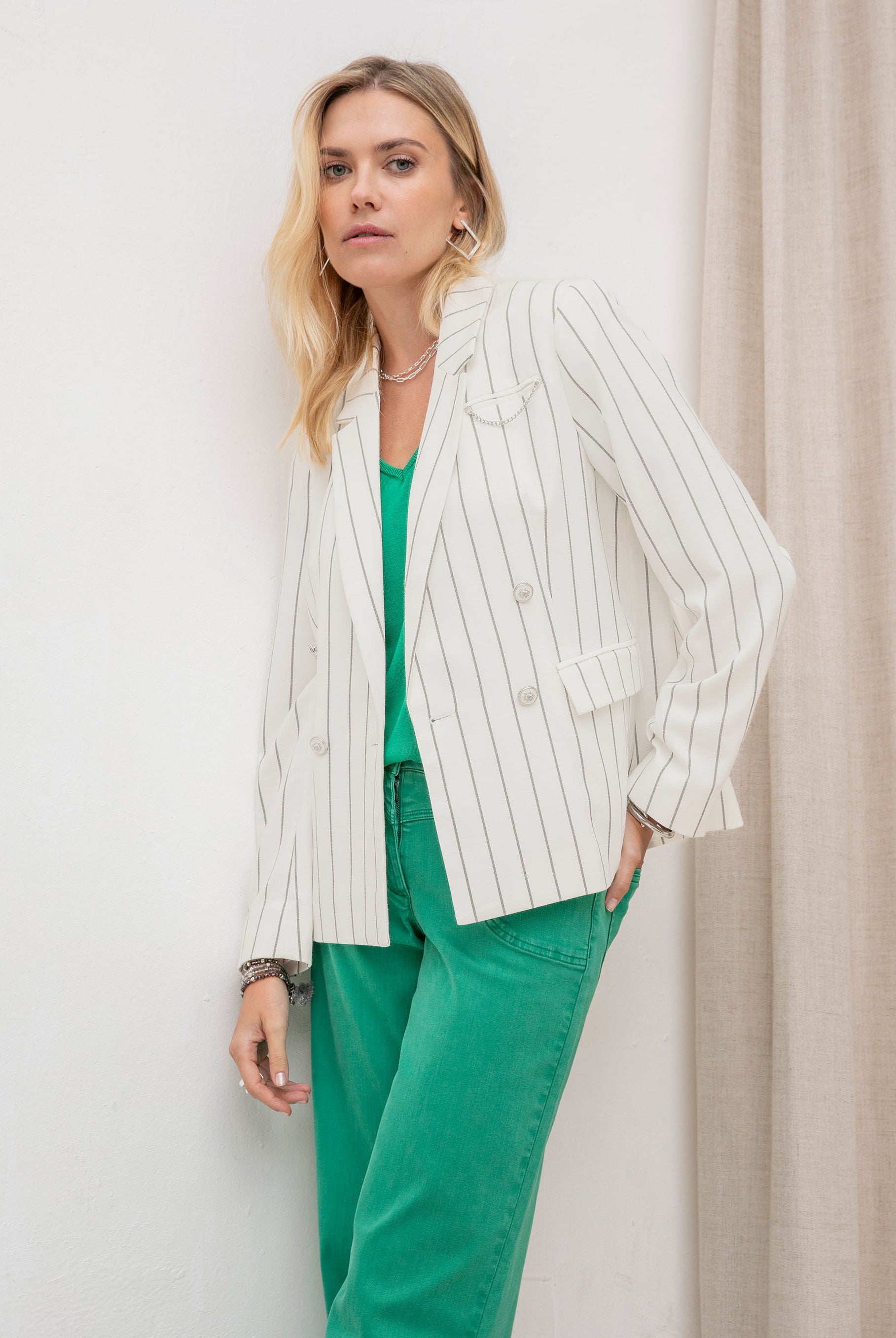 Veste tailleur rayée écrue et noire | Elora