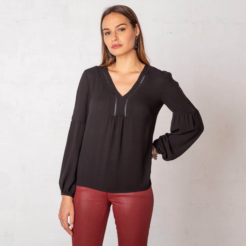  Blouse  boh me noire   manches  longues bouffantes  Elora