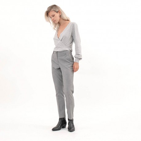 Boyfit cigarette trousers (232MB526P8396C06003) for Woman | Brunello  Cucinelli