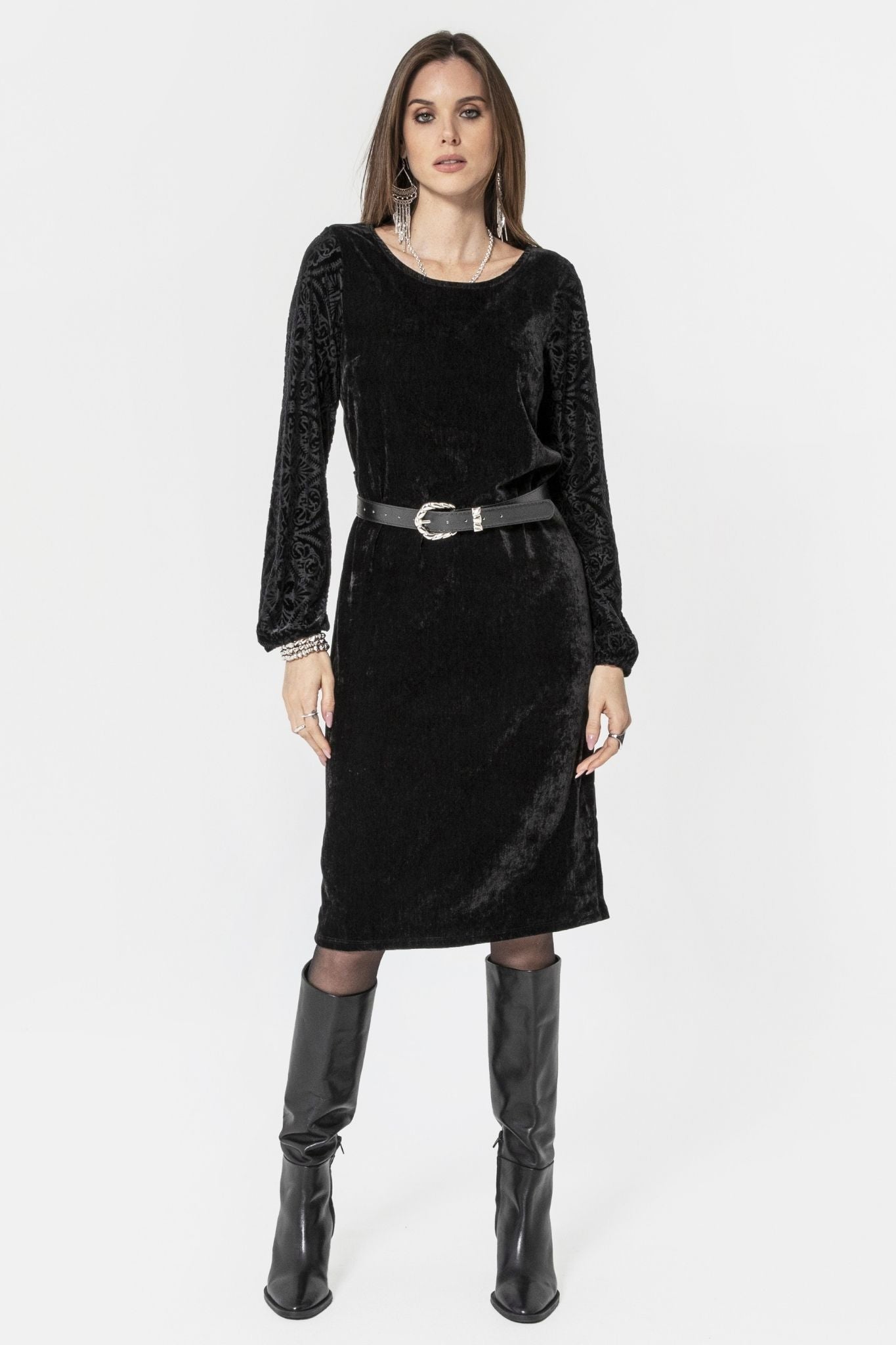 Robe midi en velours côtelé noir | Elora