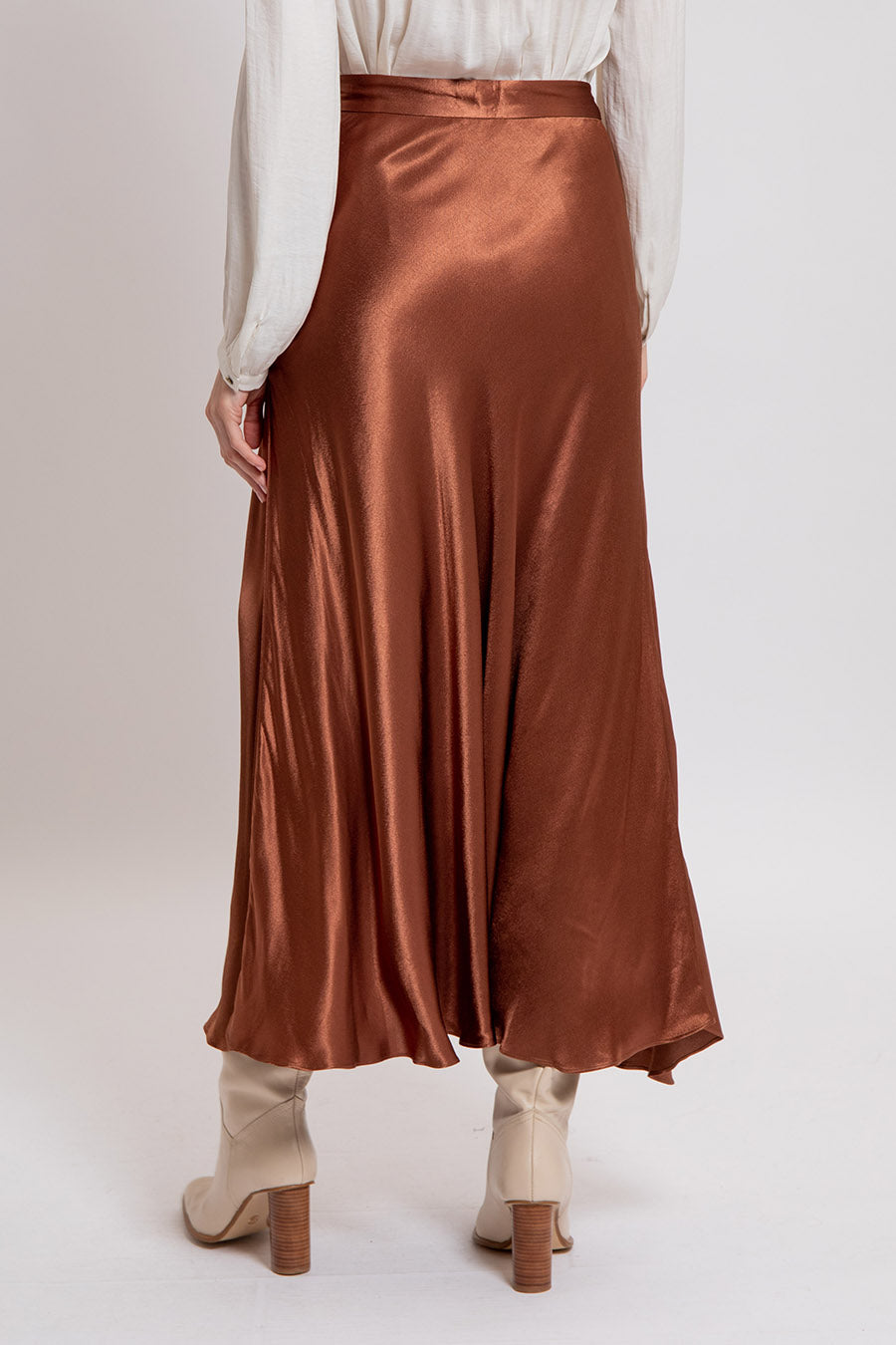 Jupe en satin coupe sirène coloris choco | Elora