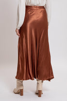 Jupe en satin coupe sirène coloris choco | Elora