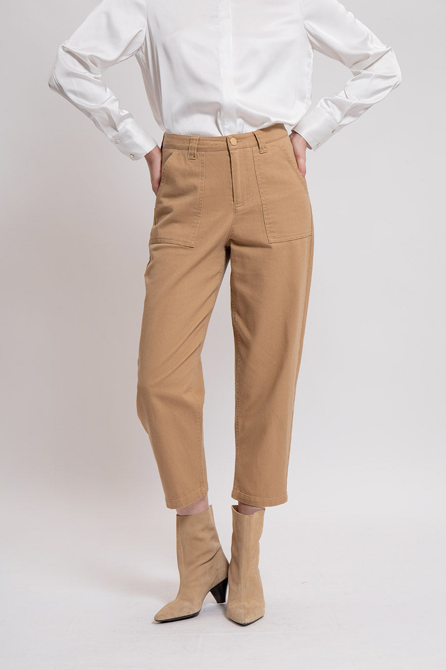 Pantalon coupe loose coloris beige | Elora