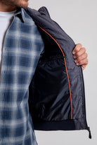 Blouson matelassé à capuche coloris navy | Elora