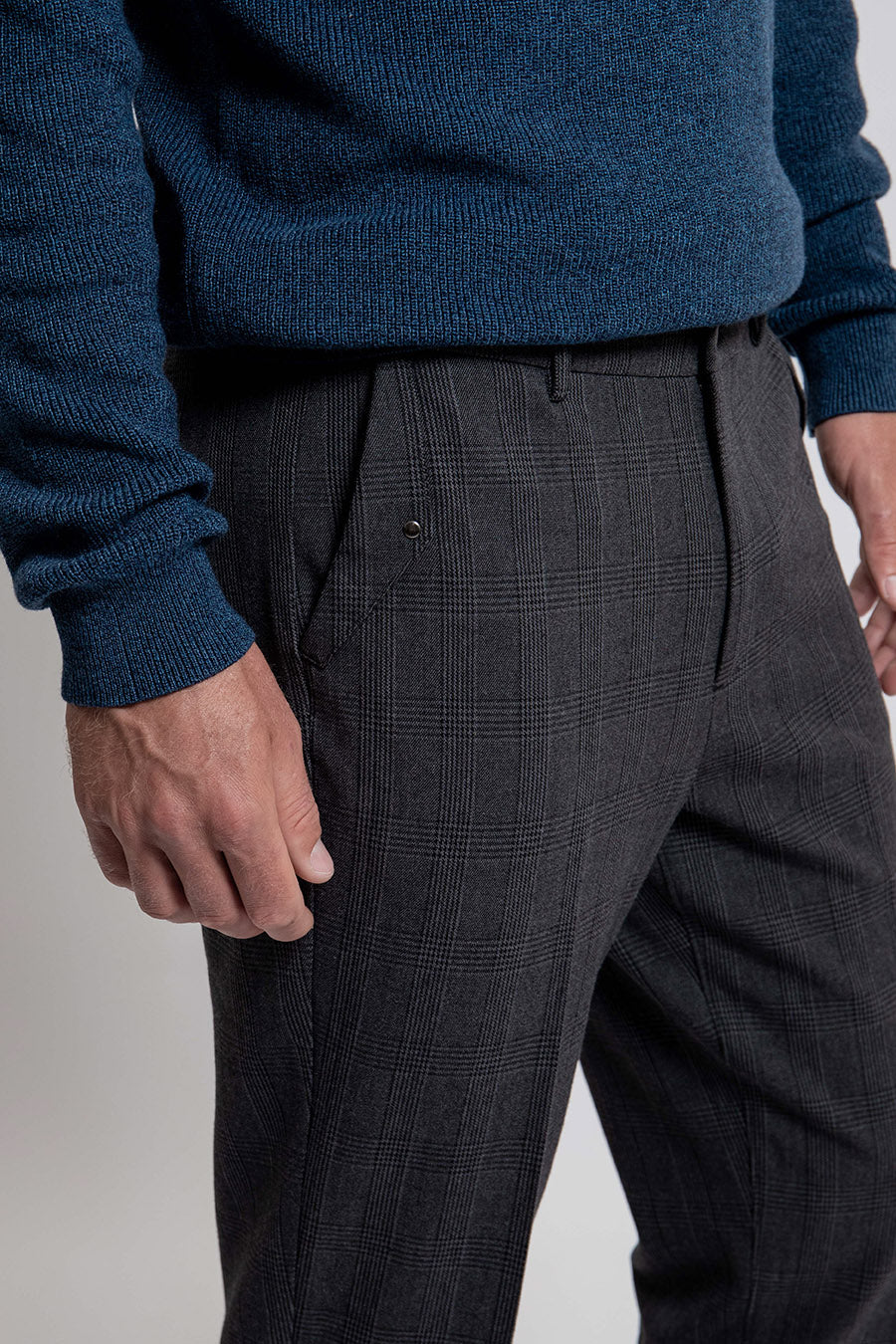Pantalon coupe droite effet tweed gris | Elora