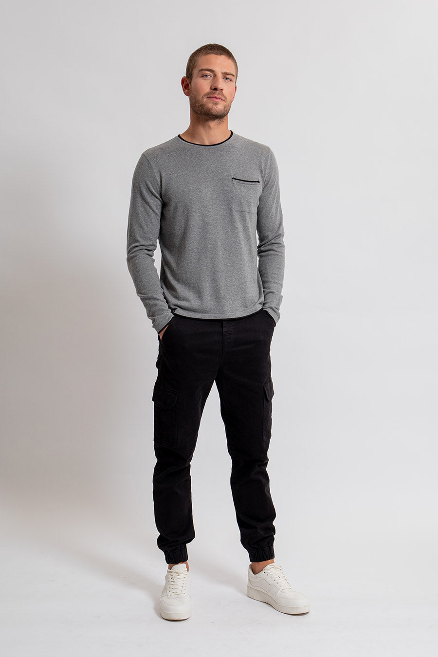 Pull fin gris et noir | Elora