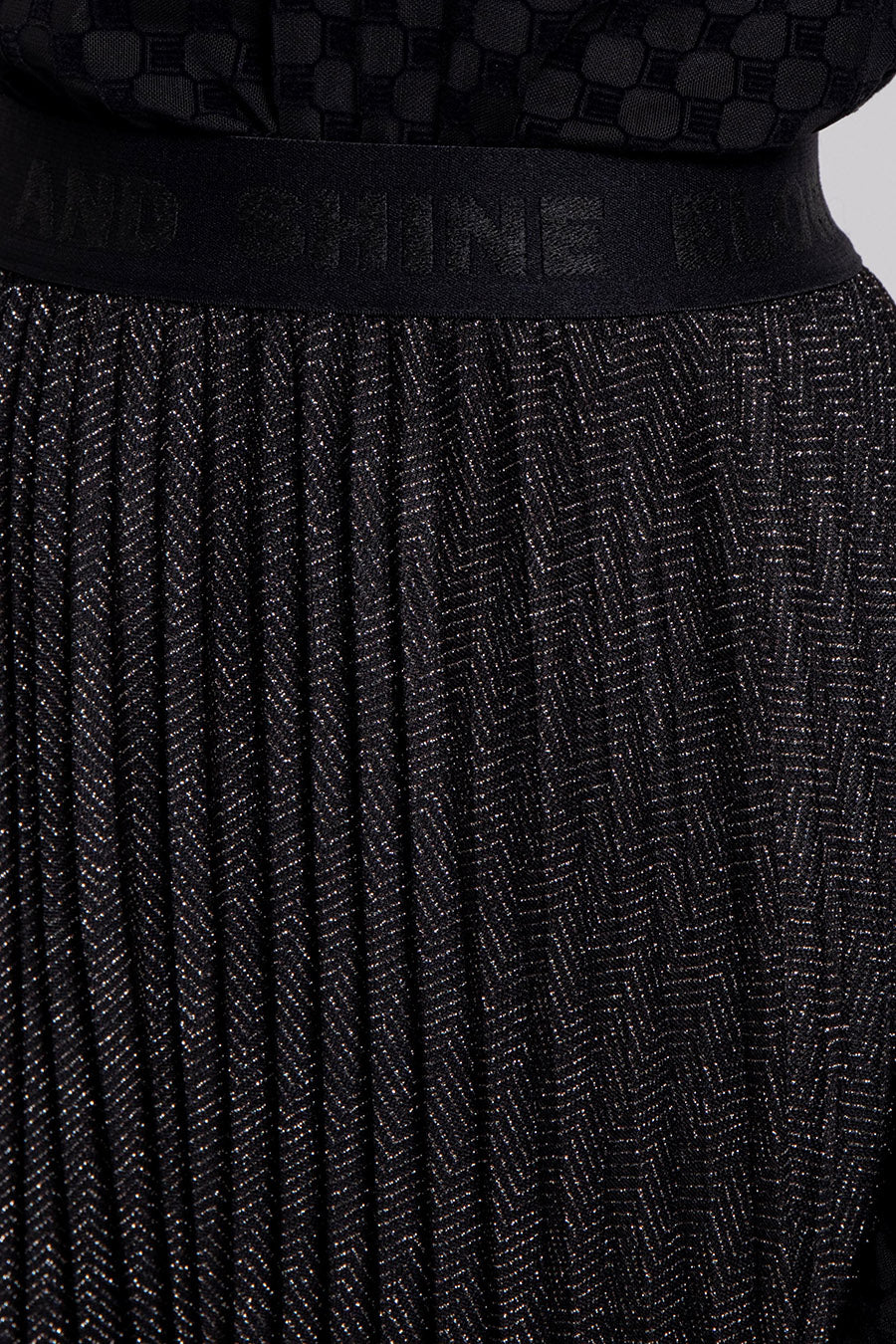 Jupe plissé soleil noir et argenté | Elora