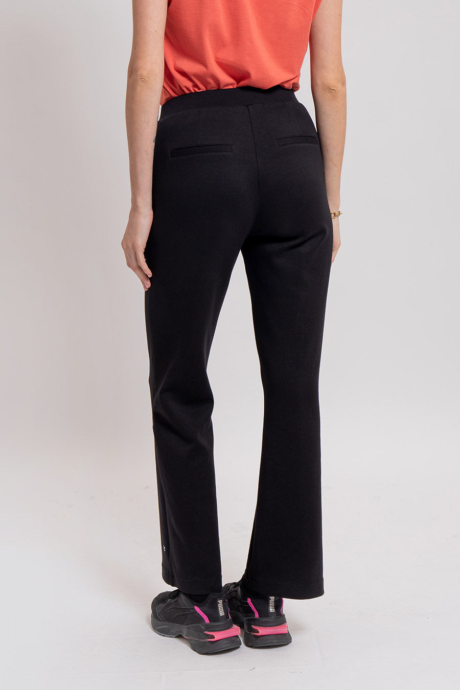 Pantalon noir coupe flare | Elora