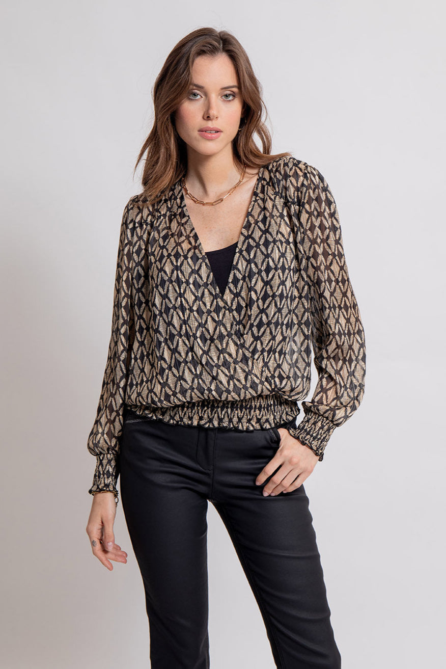 Blouse cache coeur smockée imprimé beige et noir | Elora