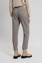 Pantalon coupe cigarette à carreaux beiges | Elora