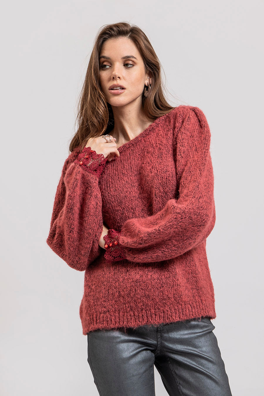 Pull coloris bruyère détails dentelle | Elora
