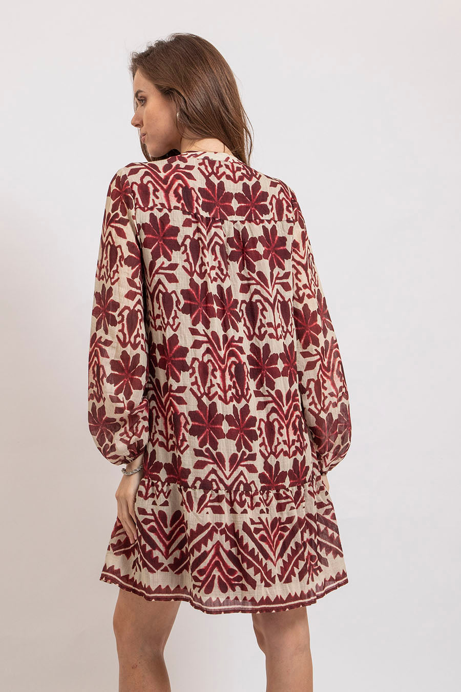 Robe courte imprimé écru et bordeaux | Elora