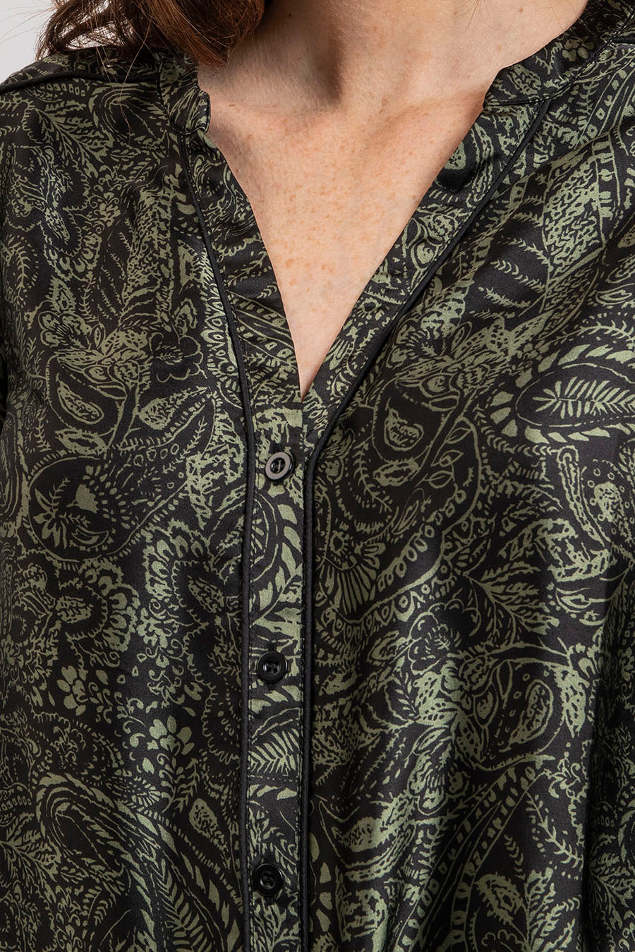 Chemise motif cachemire kaki et noir | Elora