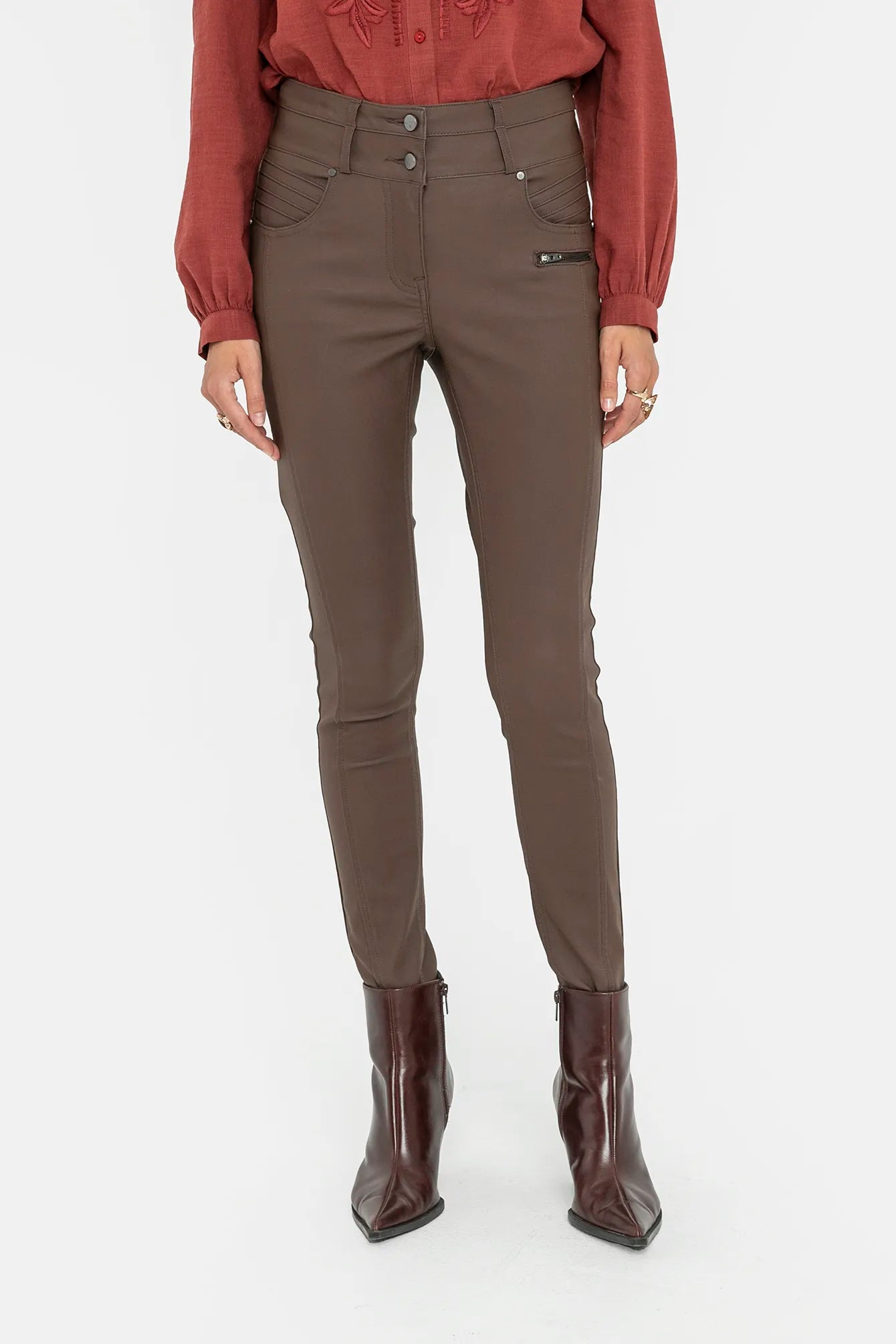Pantalon slim enduit choco | Elora
