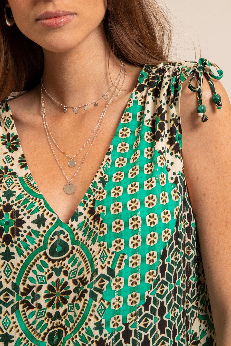 Top bohème sans manches émeraude | Elora