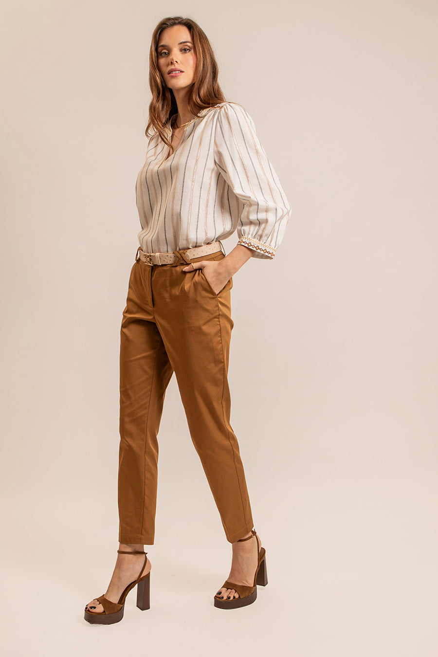 Pantalon seconde peau coloris caramel | Elora