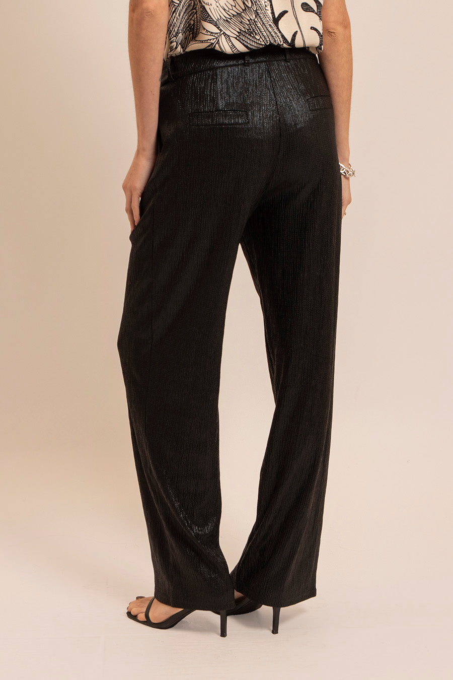 Pantalon effet métallisé noir | Elora