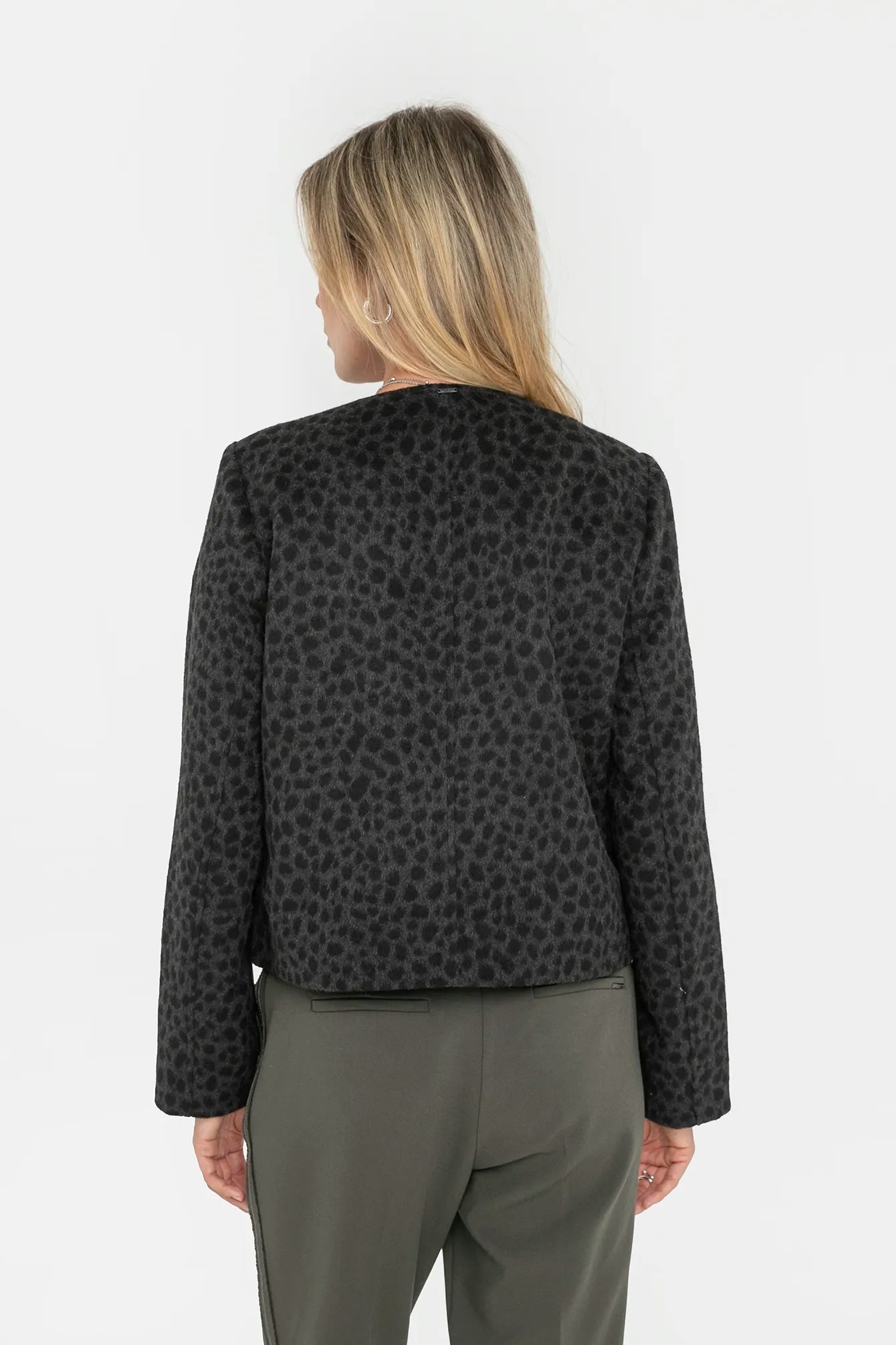 Veste inspiration couture imprimé léopard noir et gris | Elora