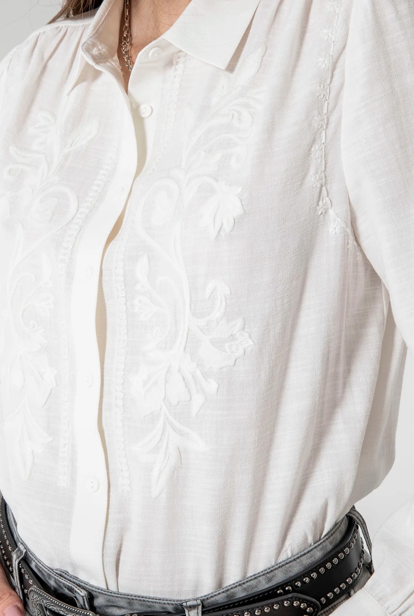 Chemise à broderie écru | Elora