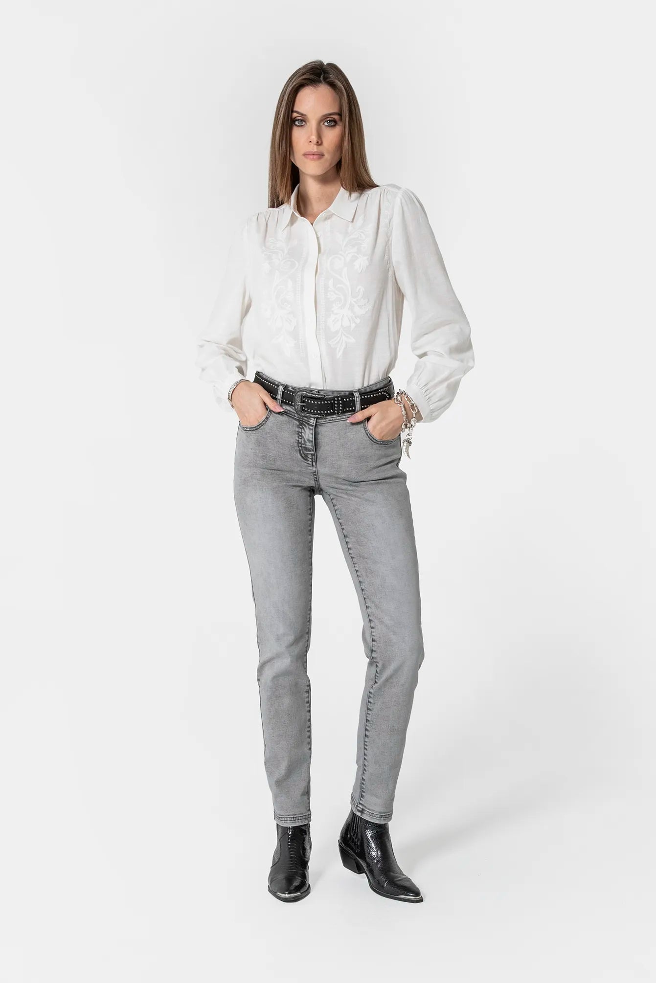 Chemise à broderie écru | Elora