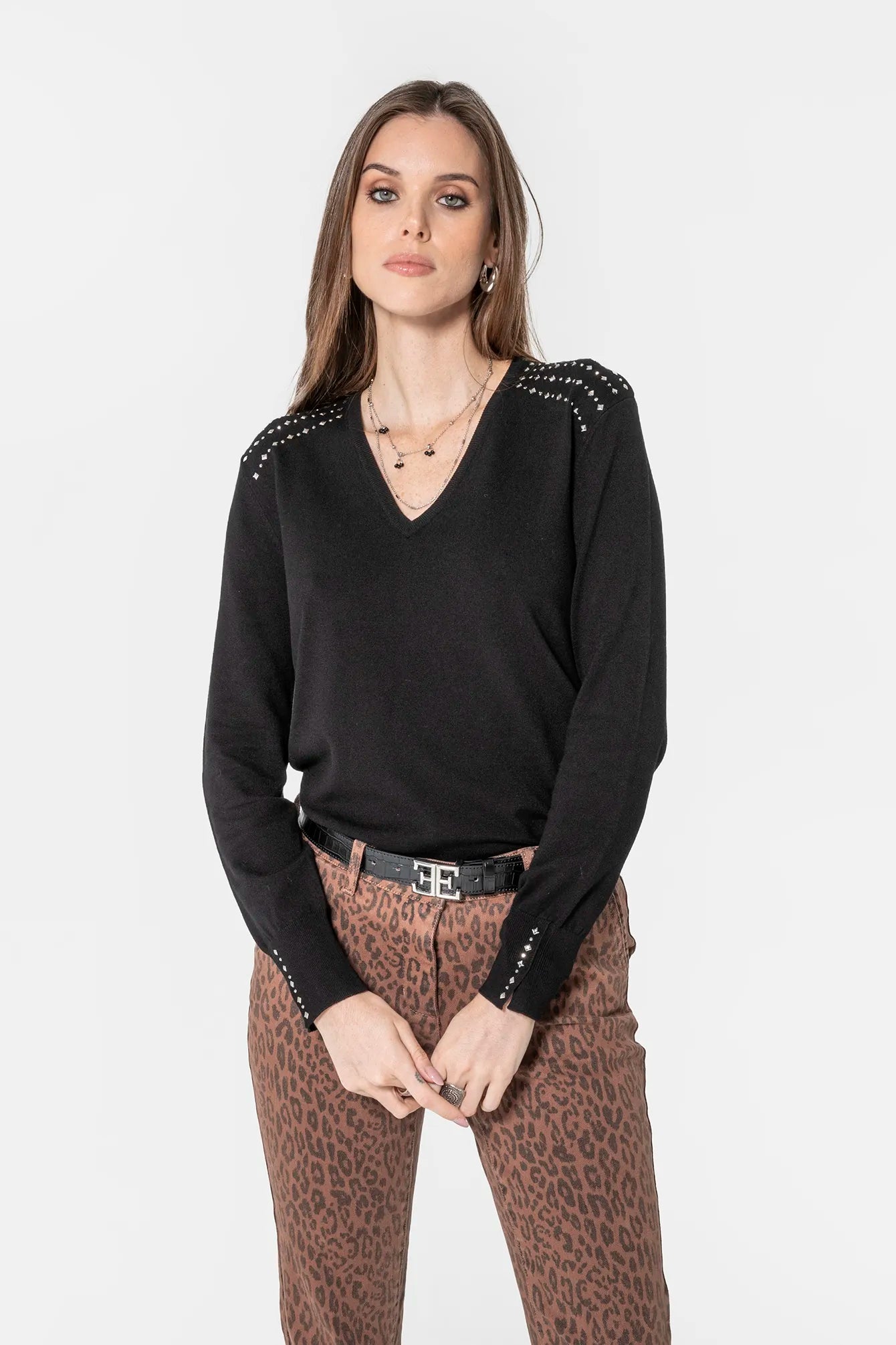 Pull clouté noir | Elora