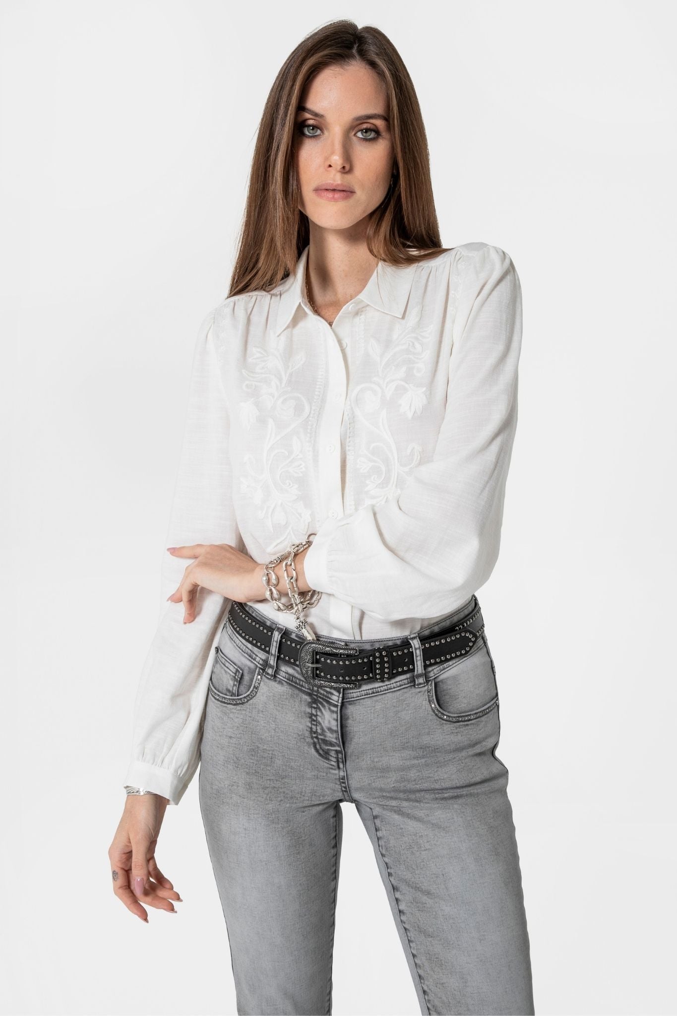 Chemise à broderie écru | Elora