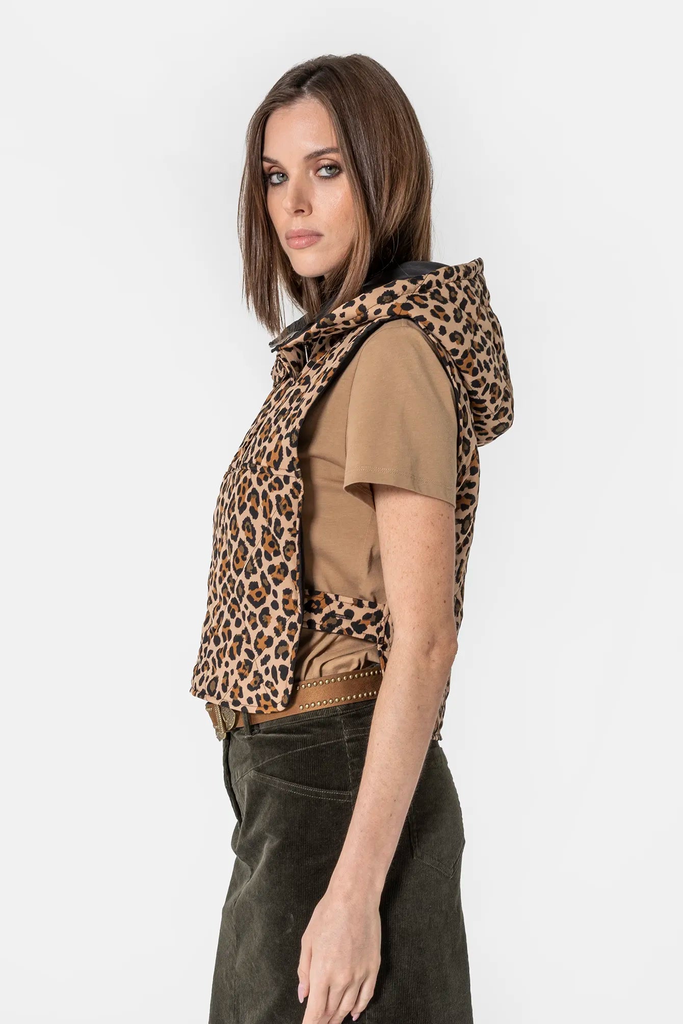 Plastron doudoune à capuche imprimé léopard | Elora