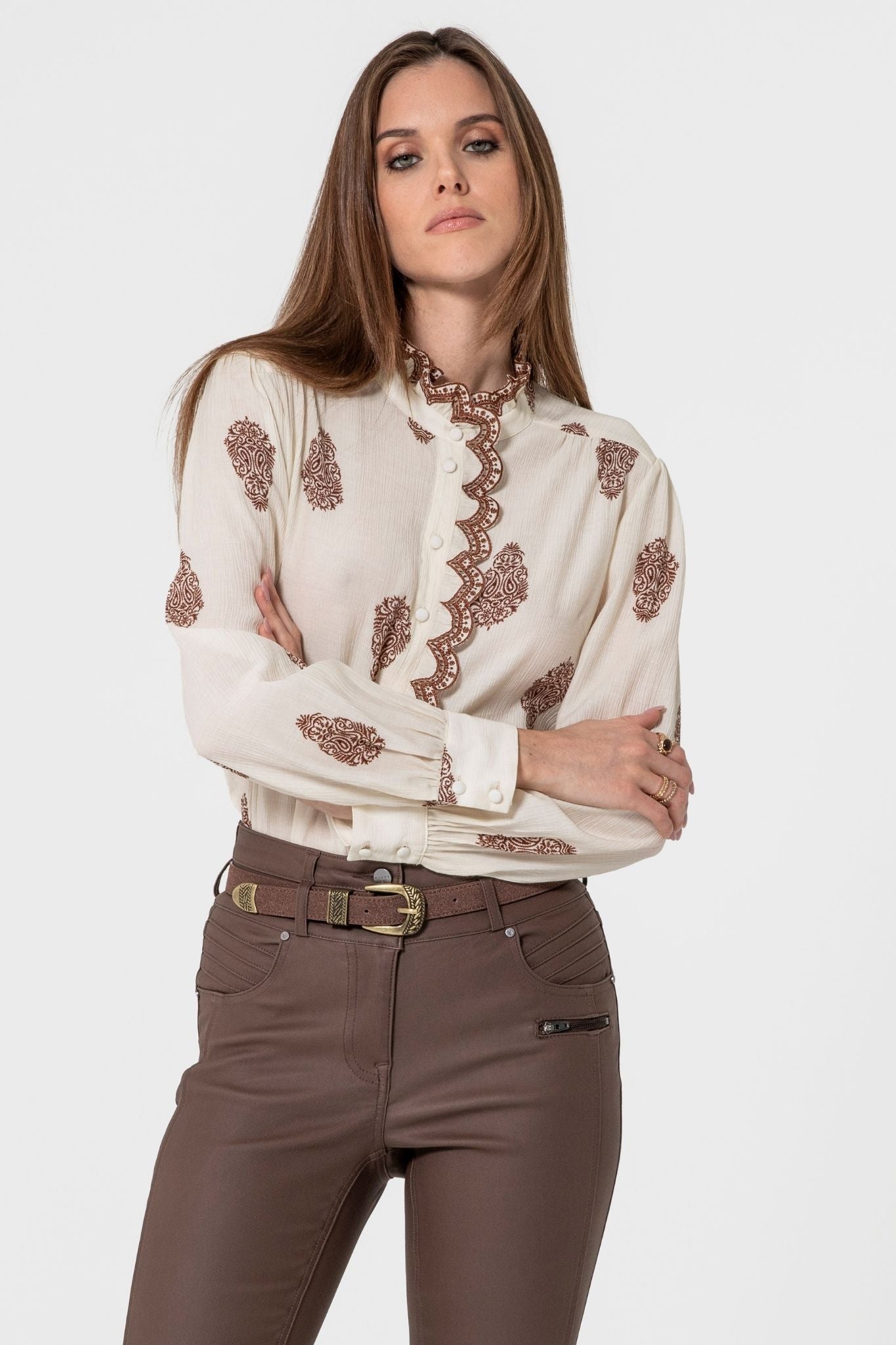 Chemise esprit jabot et imprimé choco | Elora