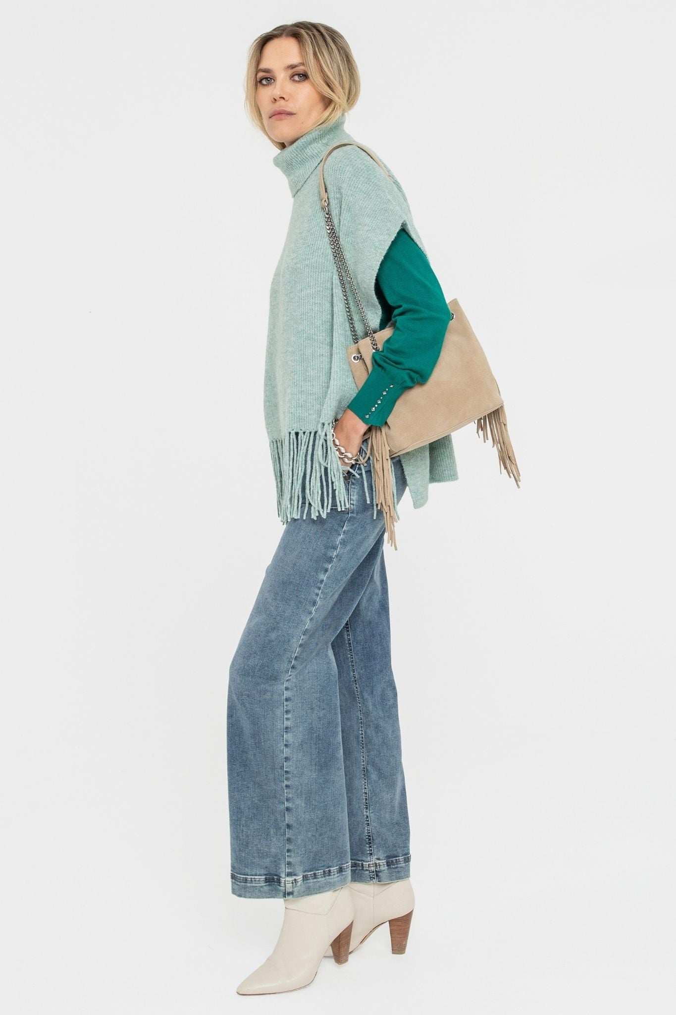 Poncho col roulé frangé vert d'eau | Elora