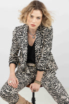 Veste imprimé écru et noir chic | Elora